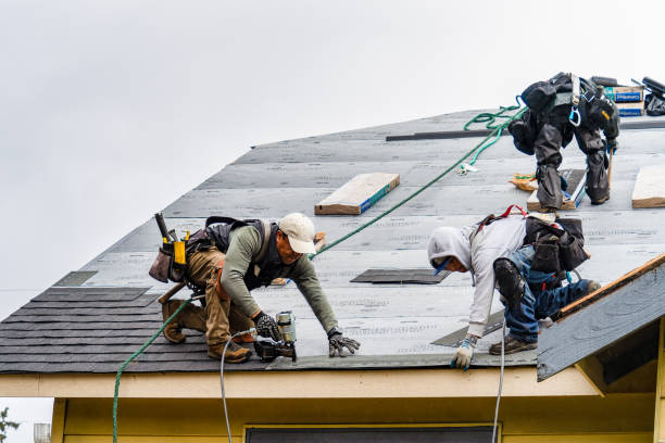 Professional Emergency Roof Repair technician working in New Woodstock, NY